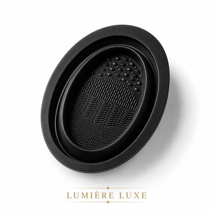 Lumière Luxe Manual Brush Cleaner